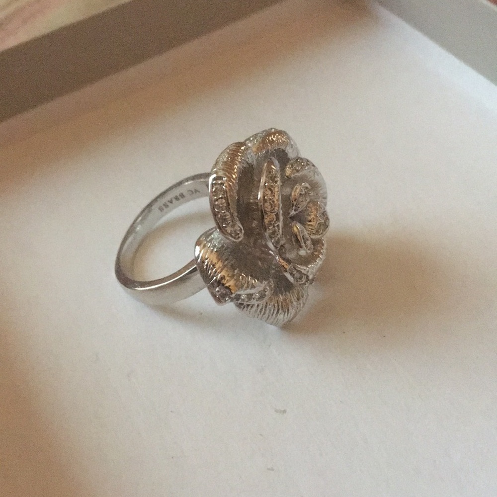 Ring - Picture 3 of 3